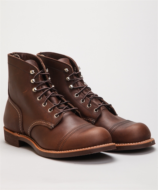 Red Wing Shoes Iron Ranger 8111-Amber Harness Vibram Shoes - Shoes ...
