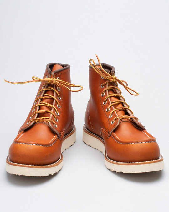 Red Wing Shoes Moc Toe Boot Oro Legacy Leather at